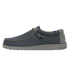 HEY DUDE MEN'S WALLY SOX TRIPLE NEEDLE BLUE - 400203US