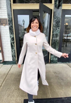 Bergen Of Norway Womens Cashmere Wool Princess Coat With Mink Trim