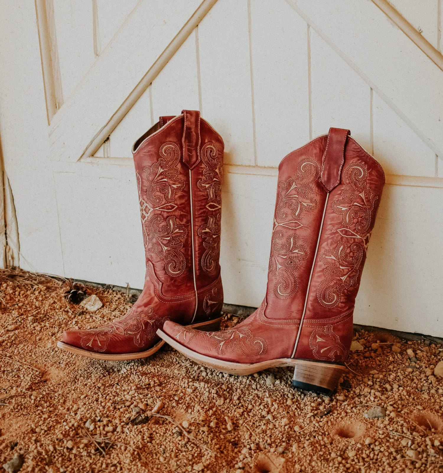 CIRCLE G BY CORRAL WOMEN'S RED EMBROIDERY WESTERN BOOTS - L6001 - Image 2