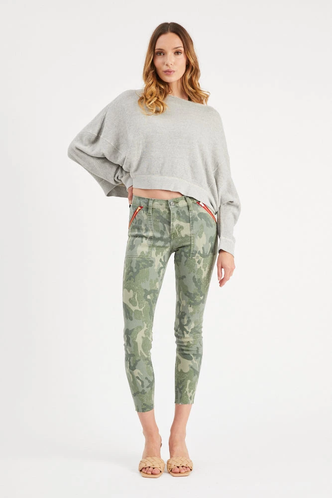 Etienne Marcel Womens Red Zipper Camo Jeans - Image 2