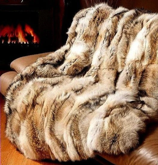 Luxury High Quality Coyote Throw Full Skins 50x 60 With Ultrasuede Backing